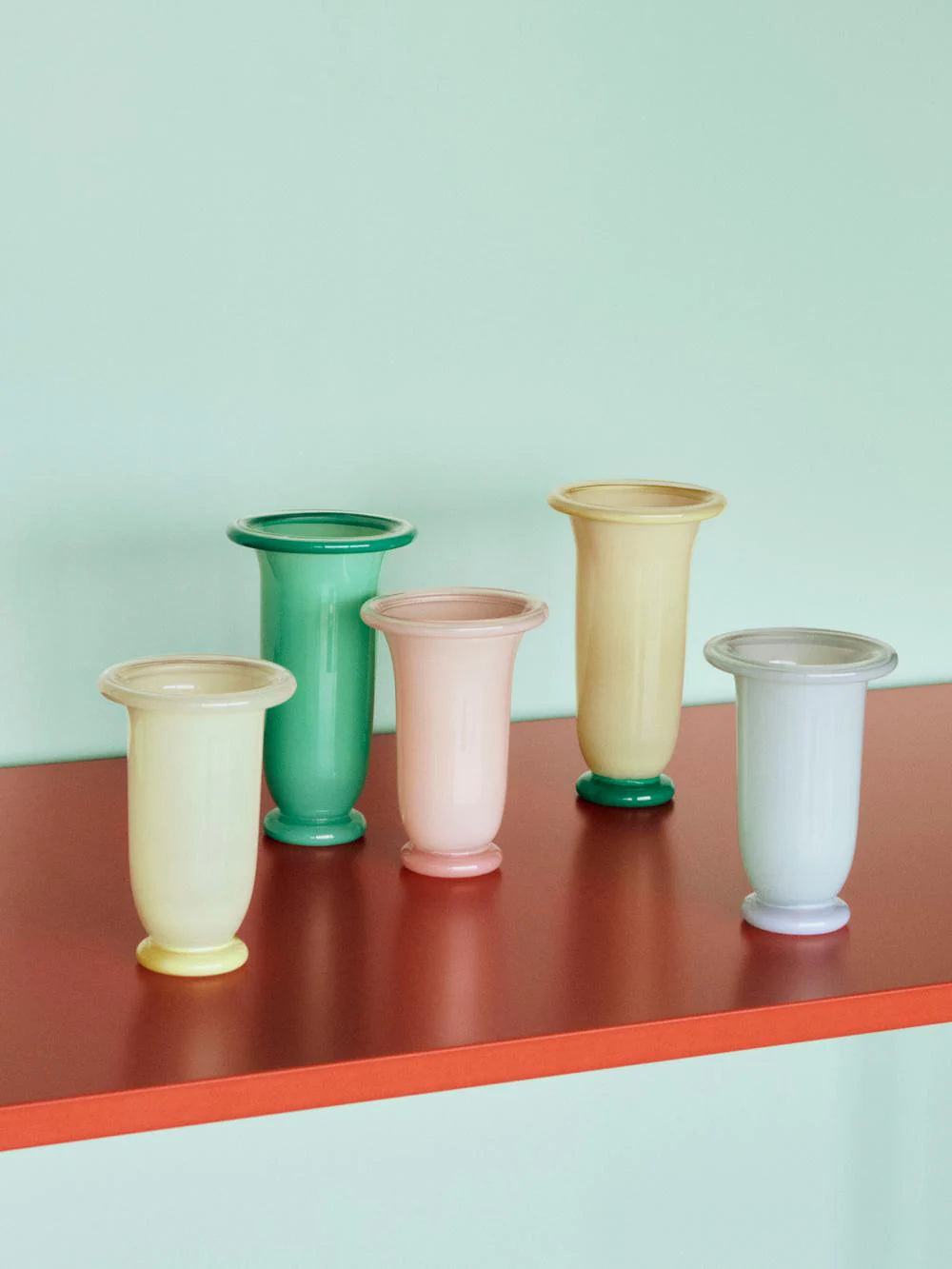 HAY - Empire Vase Medium, Light pink with pink base