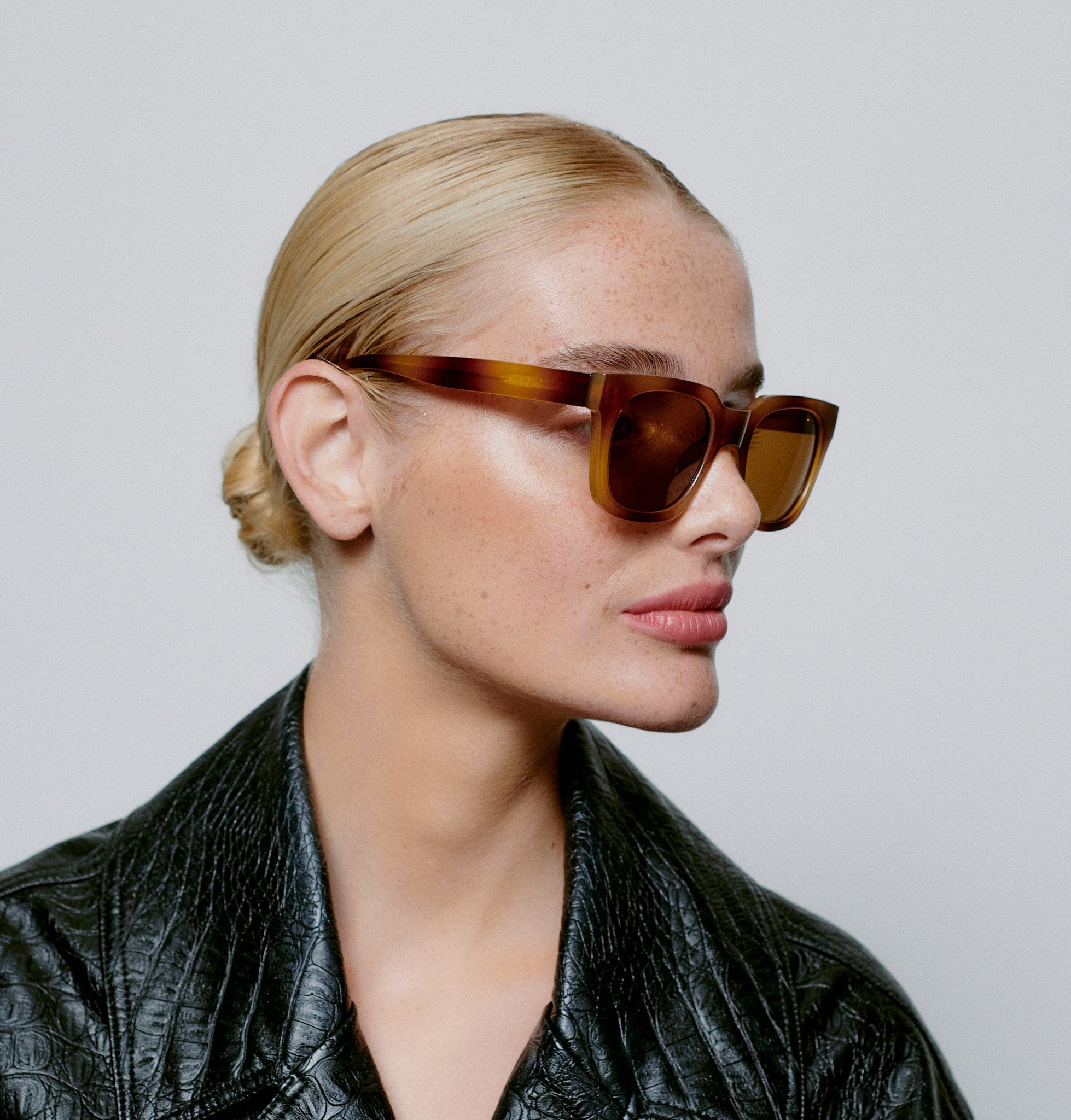 A.KJAERBEDE - Sonnenbrille "Nancy" 1912-9 Demi Brown