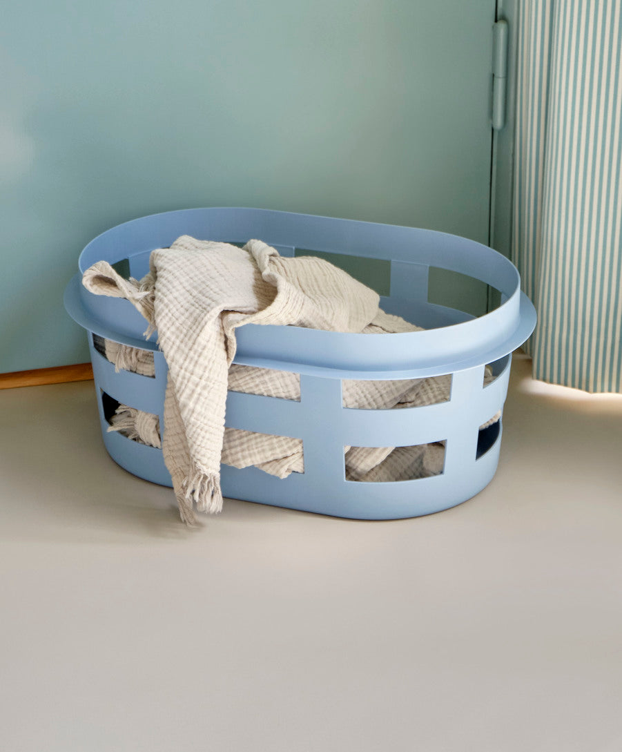 HAY - Wäschekorb "Basket" Recycelt S Soft Blue