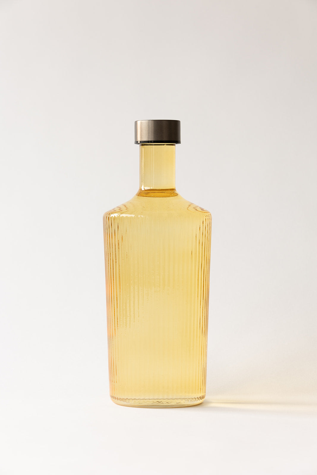 PAVEAU - Wasserflasche mit Deckel "Cable"