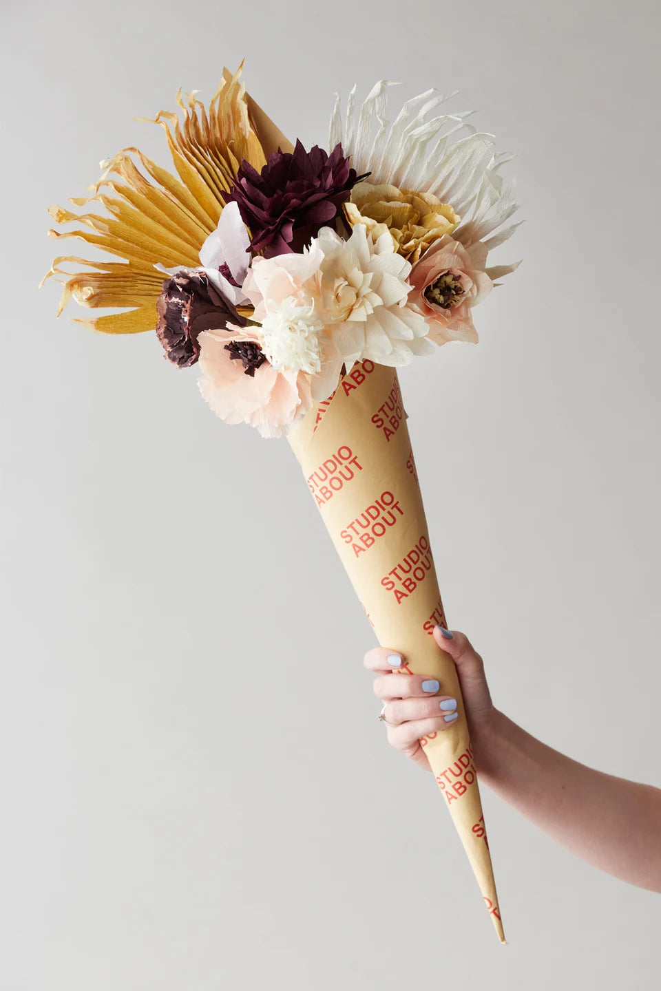 STUDIO ABOUT - PAPER FLOWER BOUQUET HAPPY 11 PCS