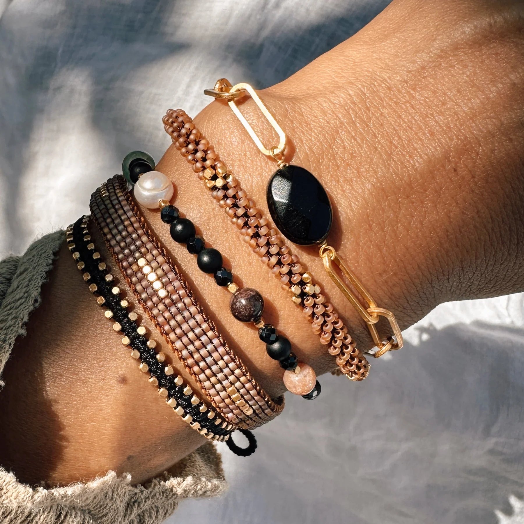 IBU JEWELS - Damen Armband "Bo Stone" BO03B Black
