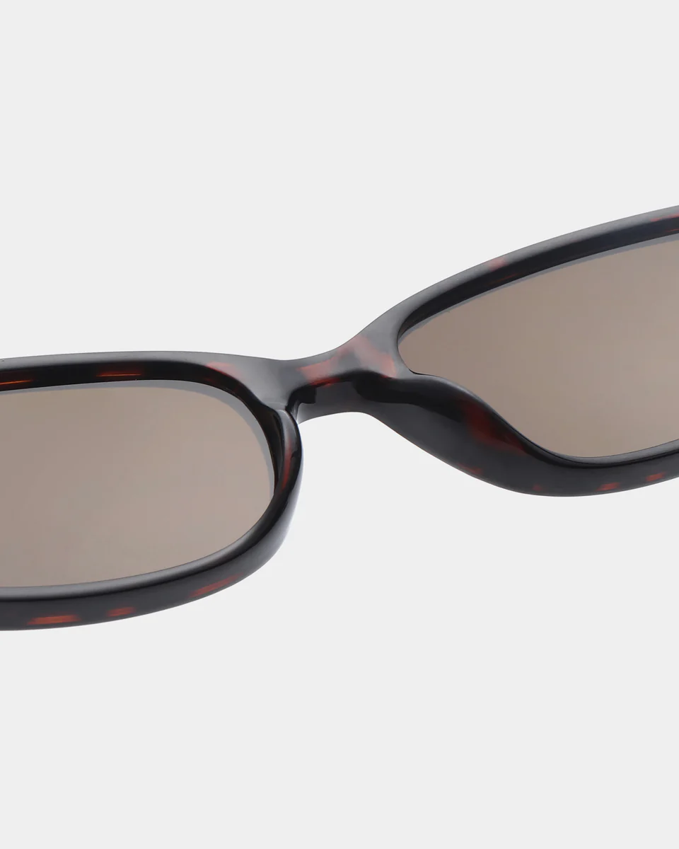 A.KJAERBEDE - Sonnenbrille "Macy" 2415-008, Demi Tortoise