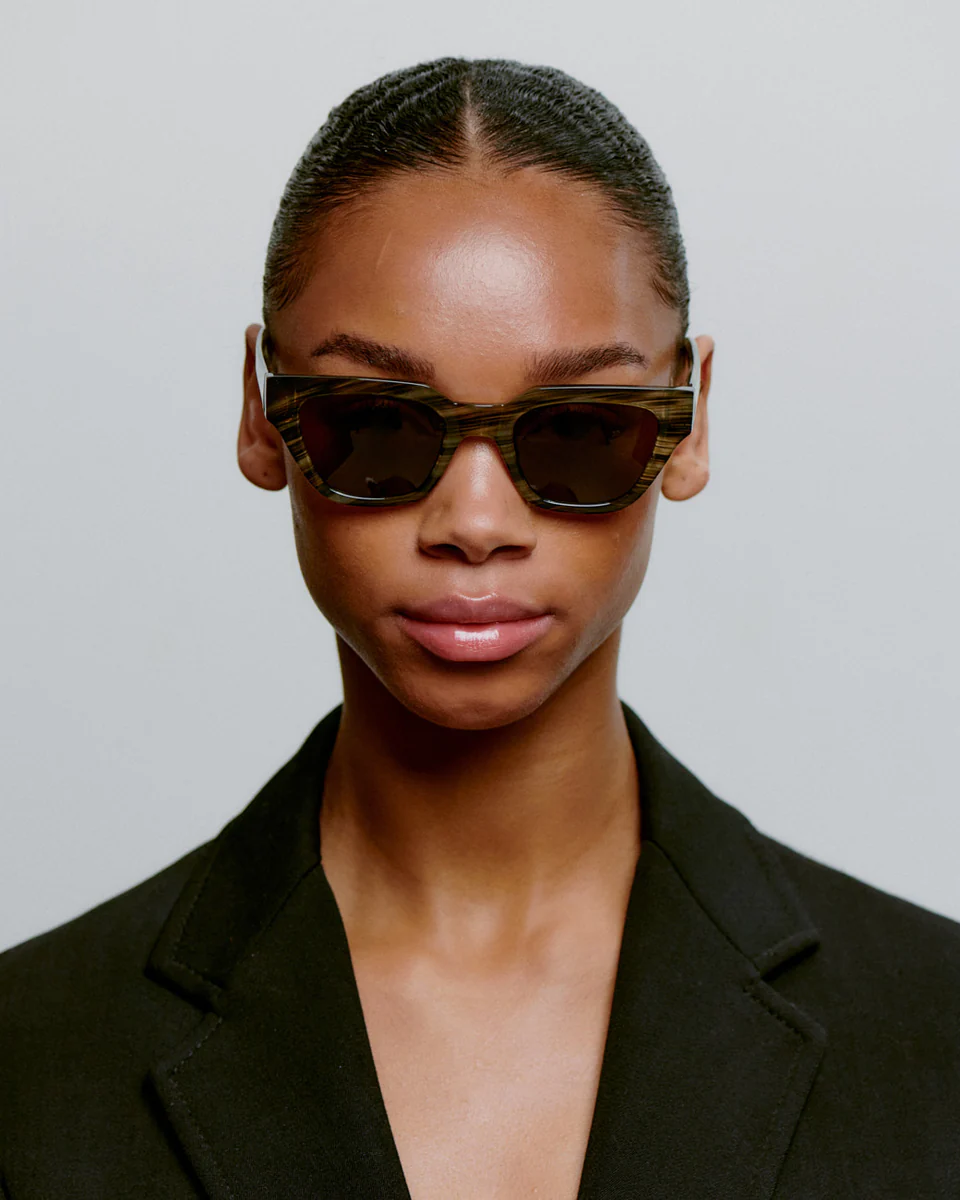 A. Kjaerbede - Sonnenbrille "Kaws - KL2310" Striped Horn