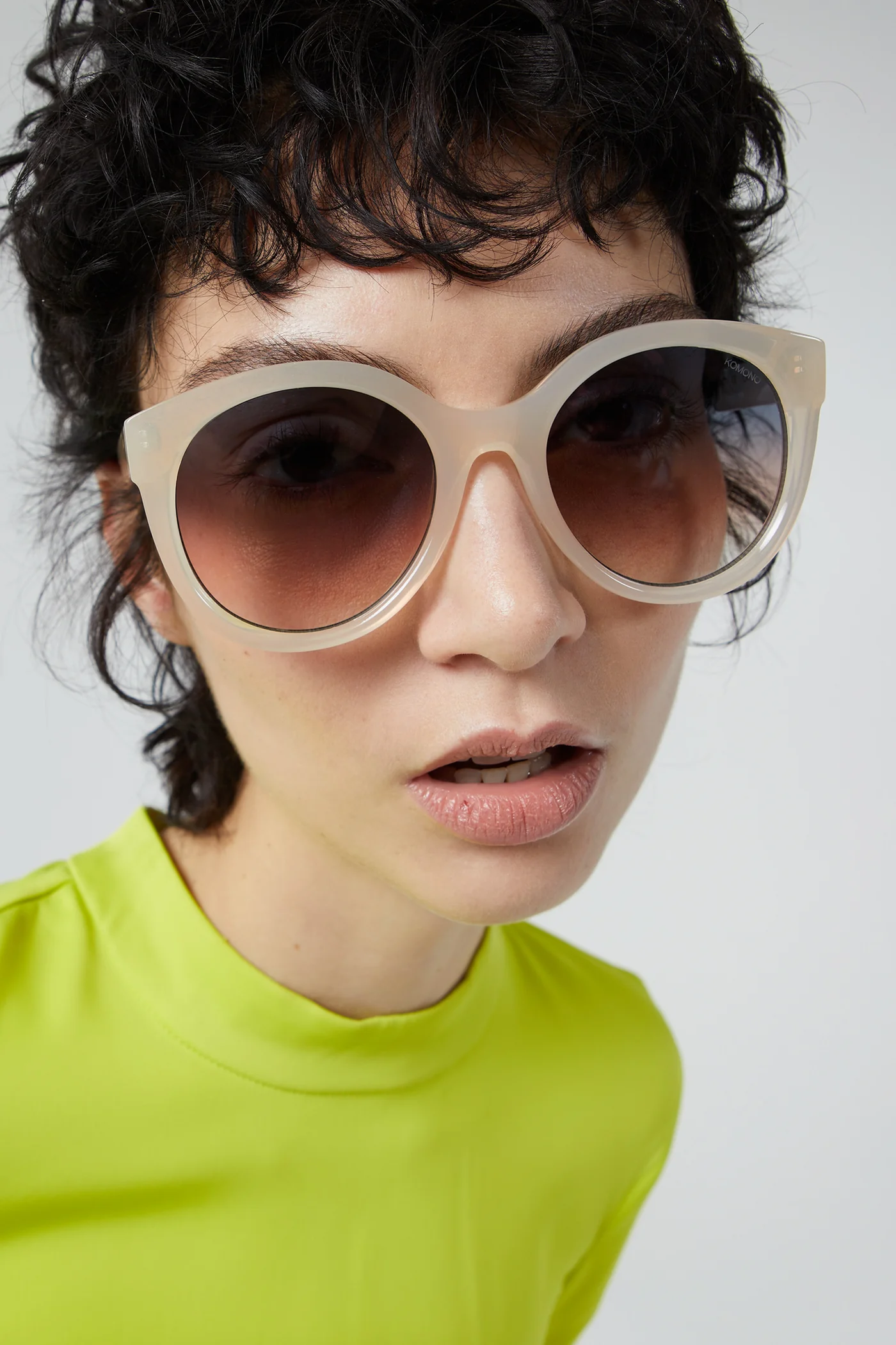 KOMONO - Sonnenbrille "ELLIS", Daffodil