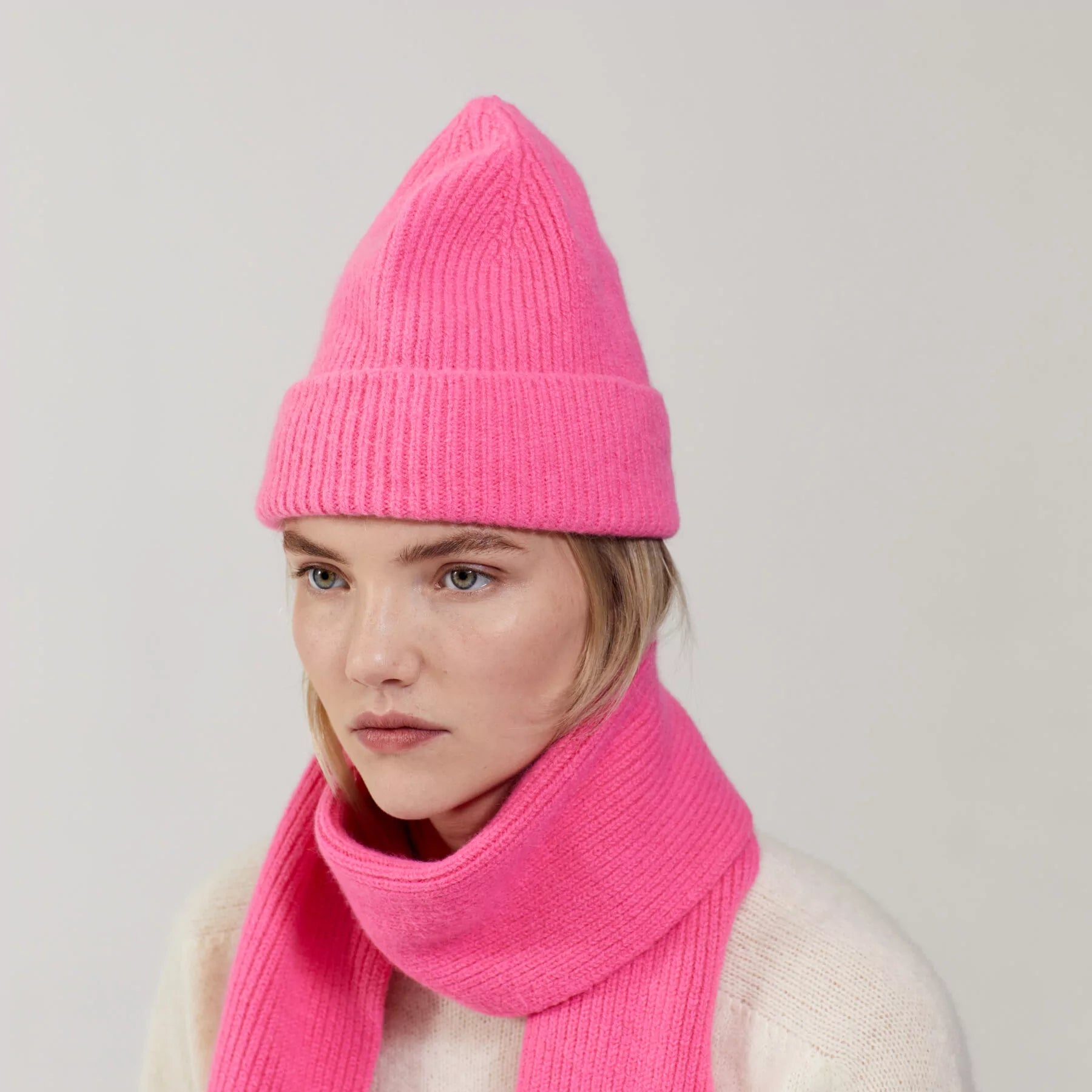 LE BONNET - Strickschal Bubblegum