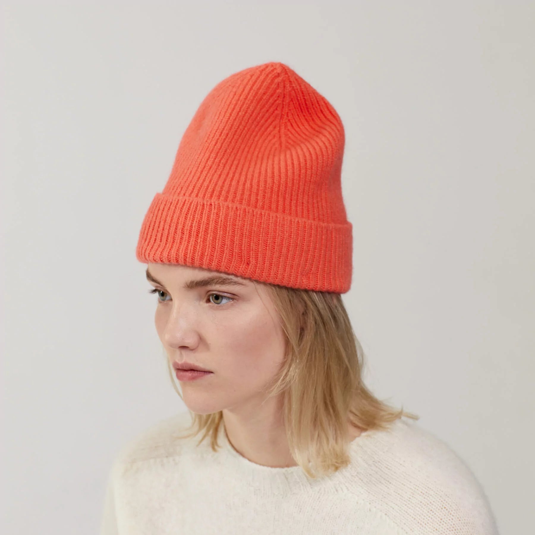 LE BONNET - Strickmütze "Beanie" Salmon