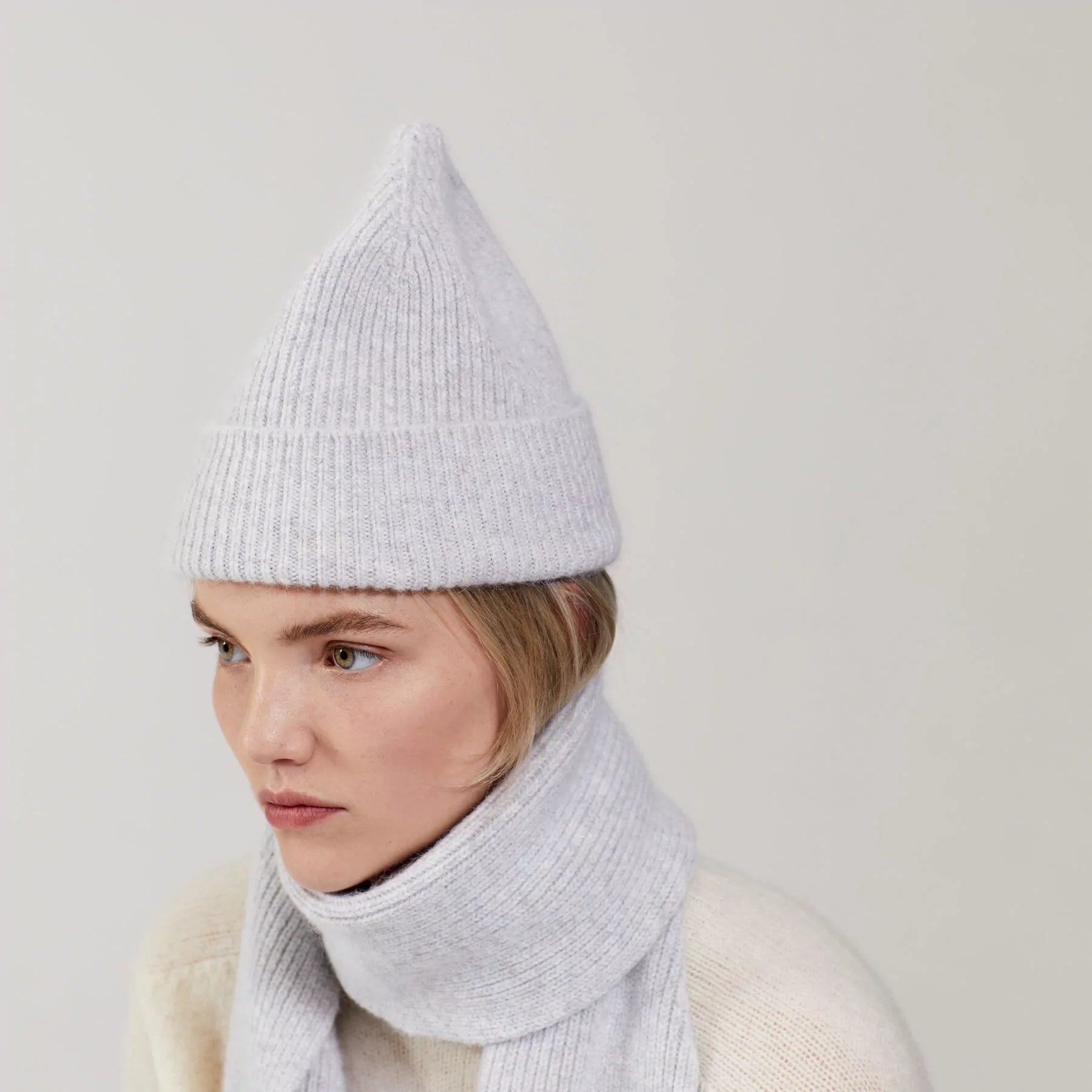 LE BONNET - Strickmütze "Beanie" Incident Grey