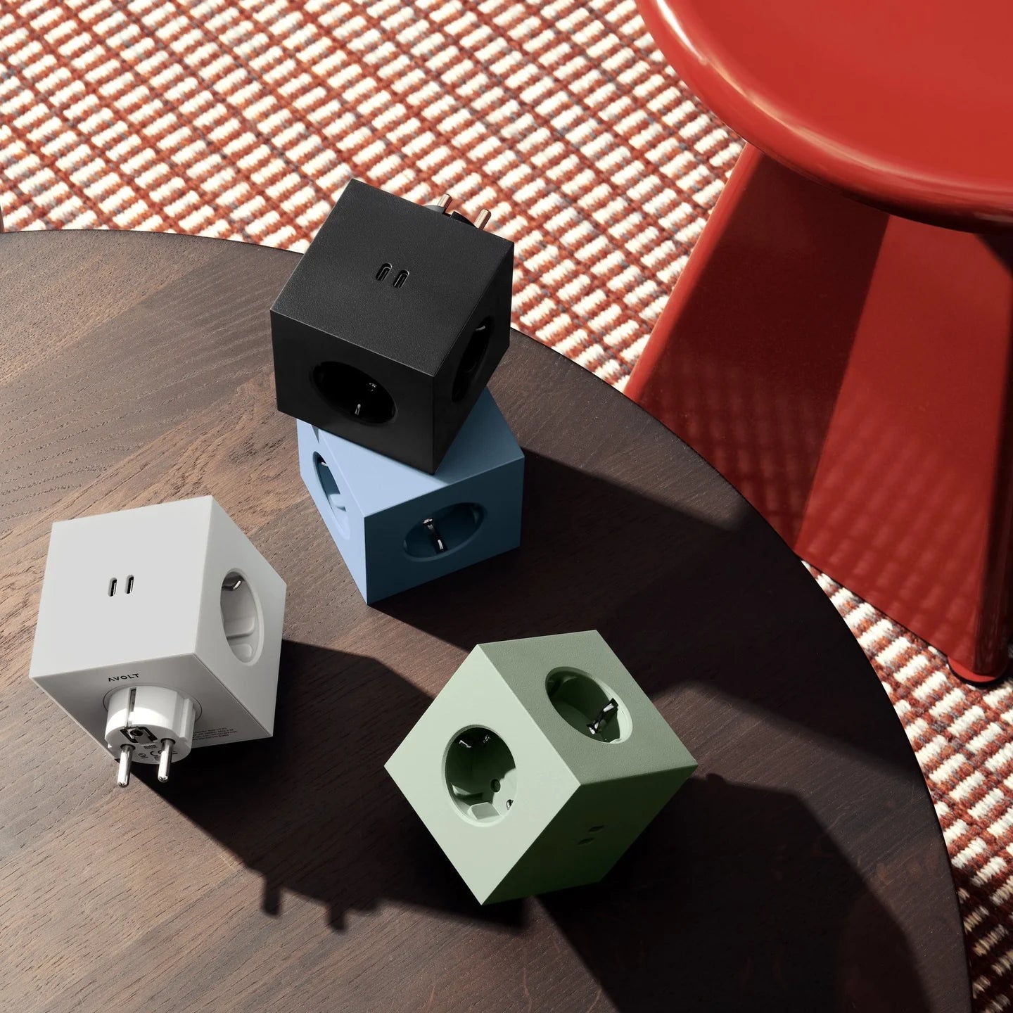 AVOLT - Steckdosenwürfel "Square 2" Shark Blue