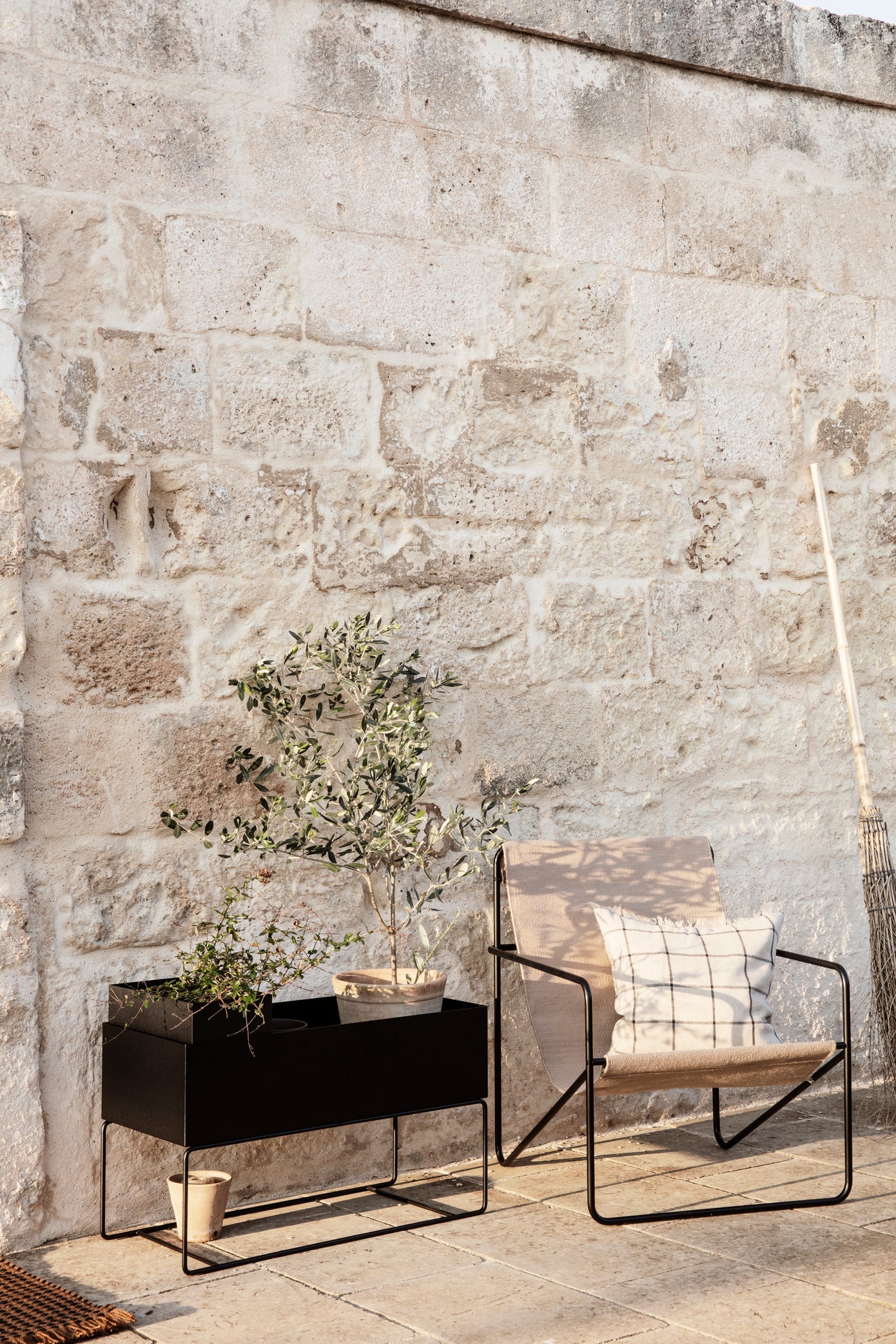 FERM LIVING - Blumenkasten "Plant Box" L Black - - No59 Conceptstore Cologne