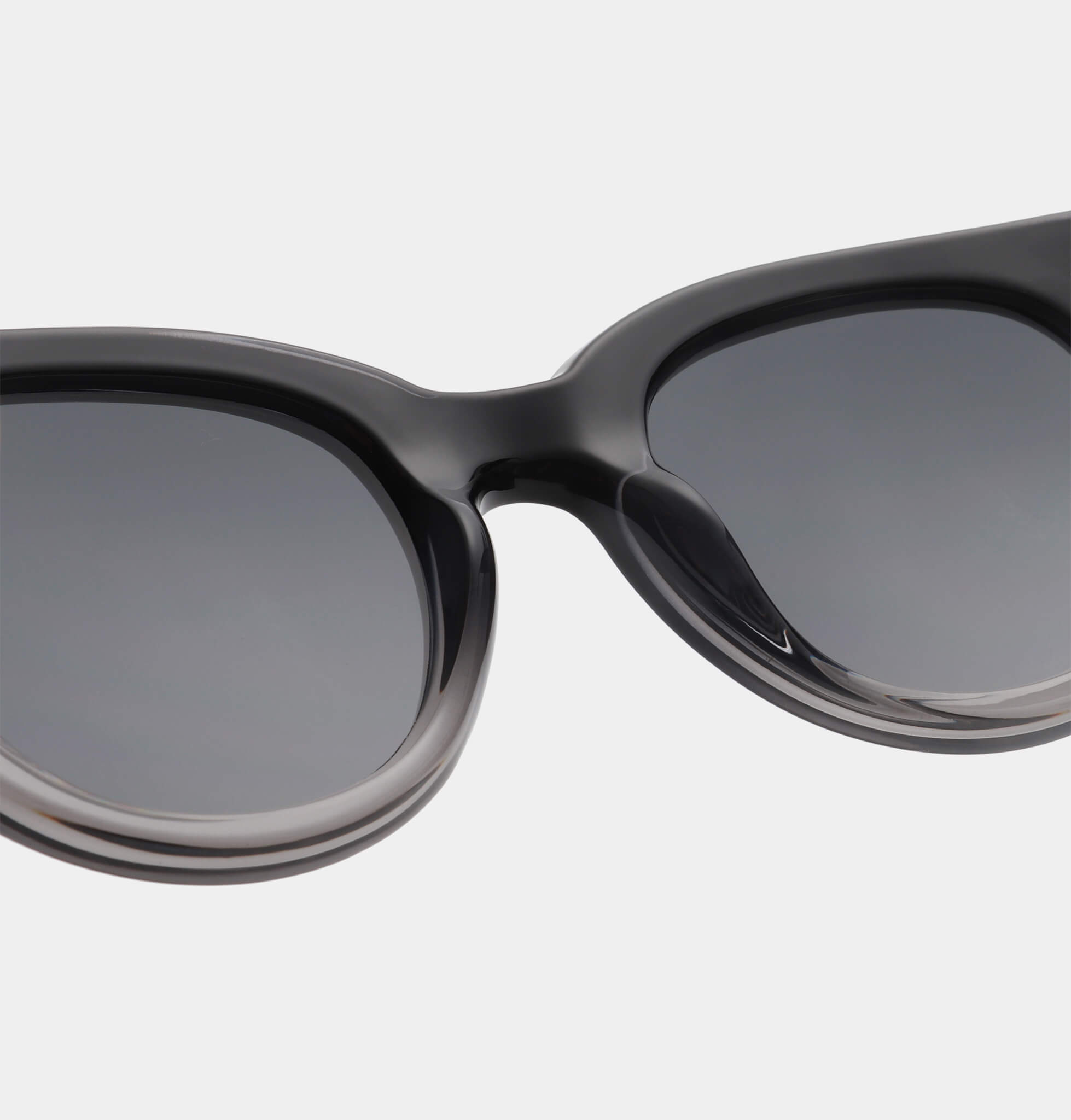 A.KJAERBEDE - Sonnenbrille "Lilly" 2215-008 Black/Grey Transparent