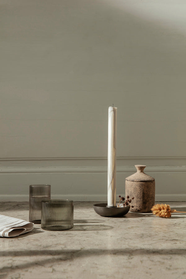 FERM LIVING - Kerzen "Dryp" 2er Set Warm Grey