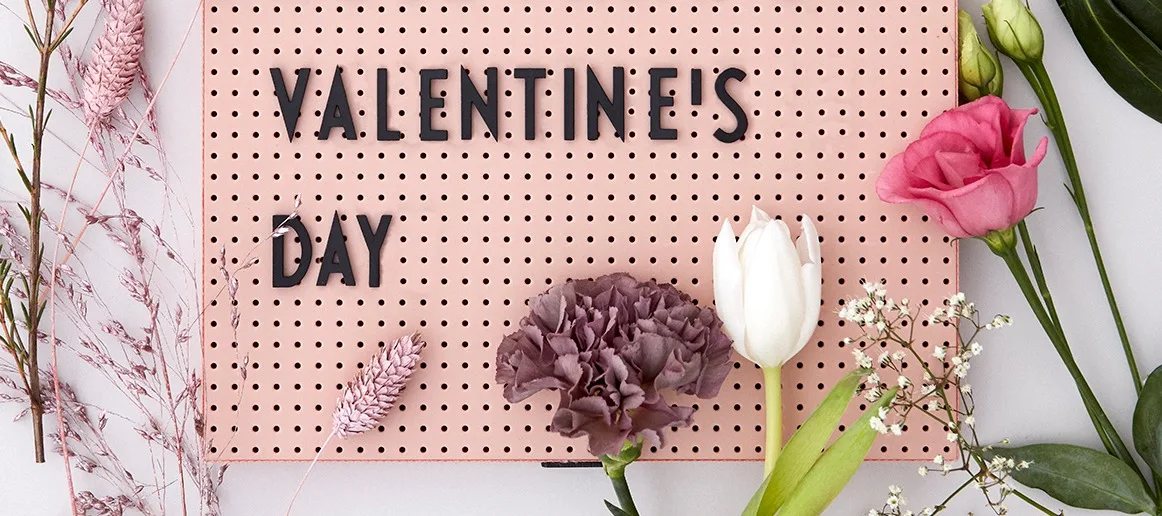 Wie kann man den Valentinstag zu Hause feiern - 3 Ideen