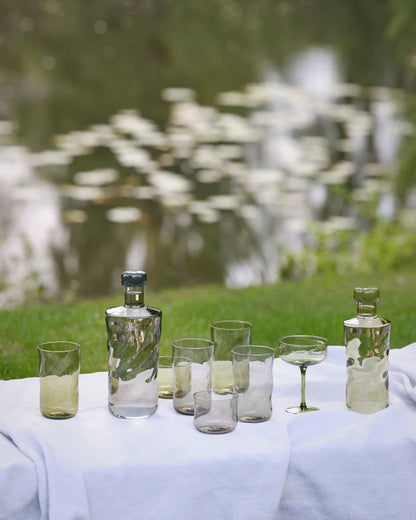 Paveau - Swirl Bottle Large, Mist (Donkergrijs)