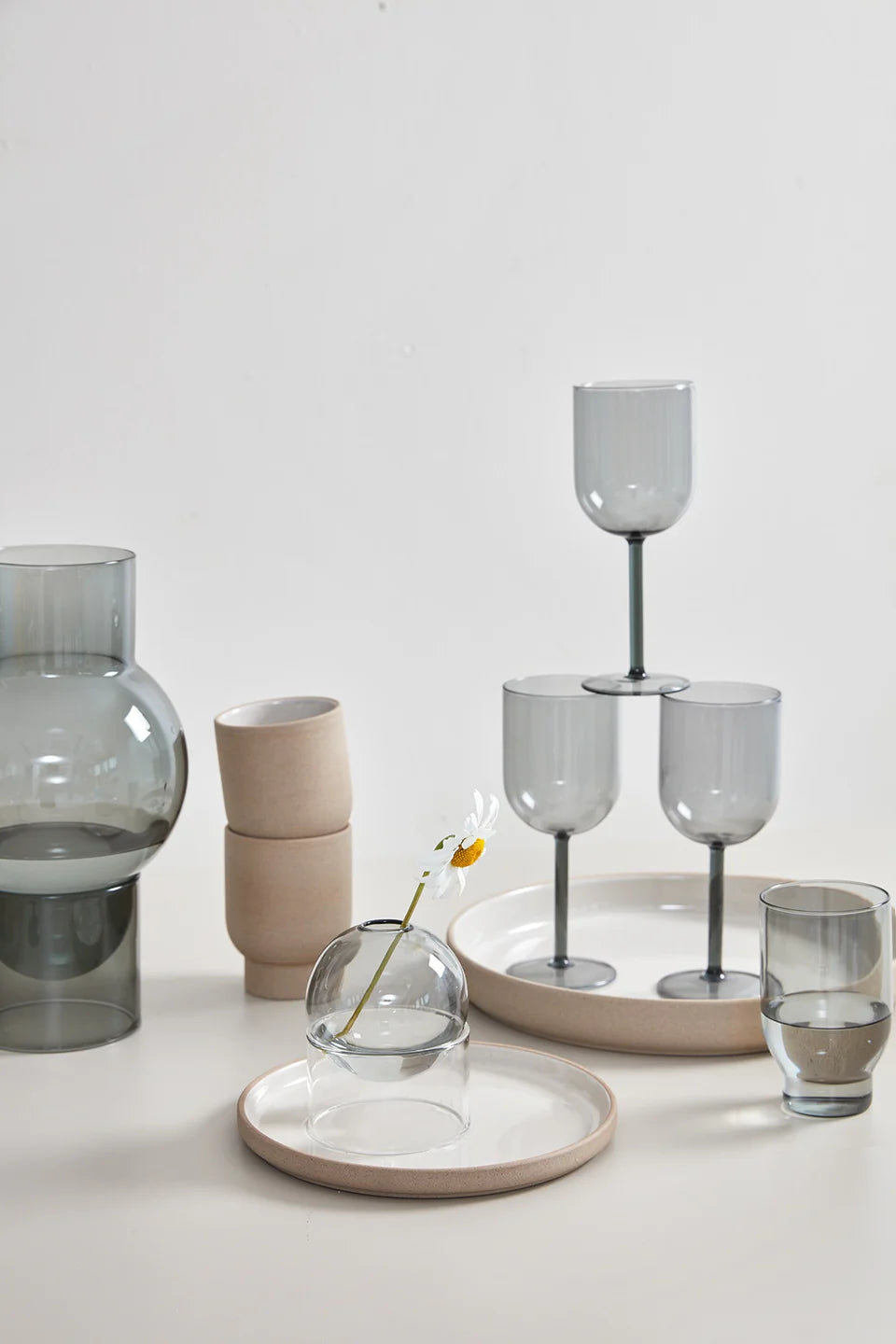 STUDIO ABOUT - WINE GLASS, 2 PCS, TALL, SMOKE