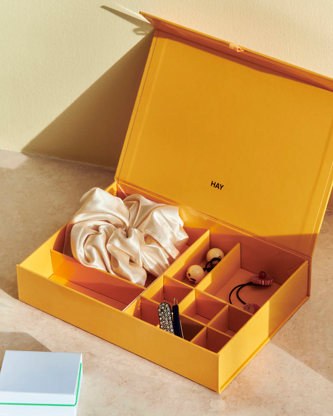 HAY - Jewellery Box Egg Yolk Gelb