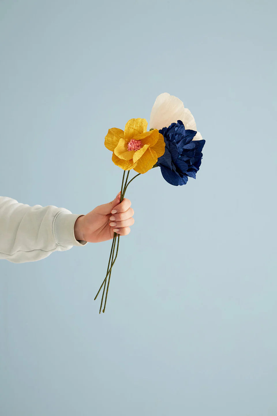 STUDIO ABOUT - PAPER FLOWER, ORIENTAL POPPY, BLUE