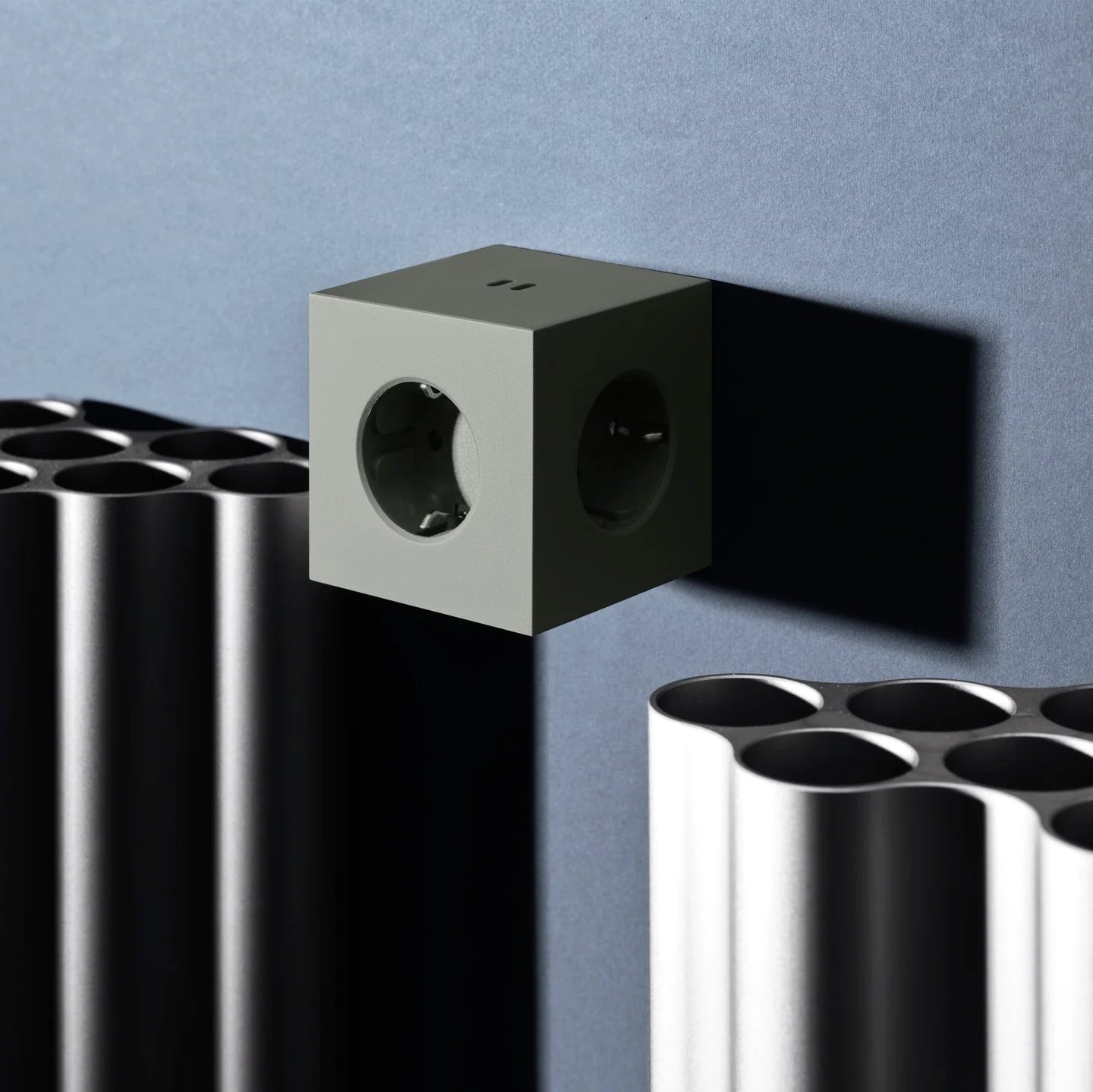 AVOLT - Steckdosenwürfel &quot;Square 2&quot; Oak Green